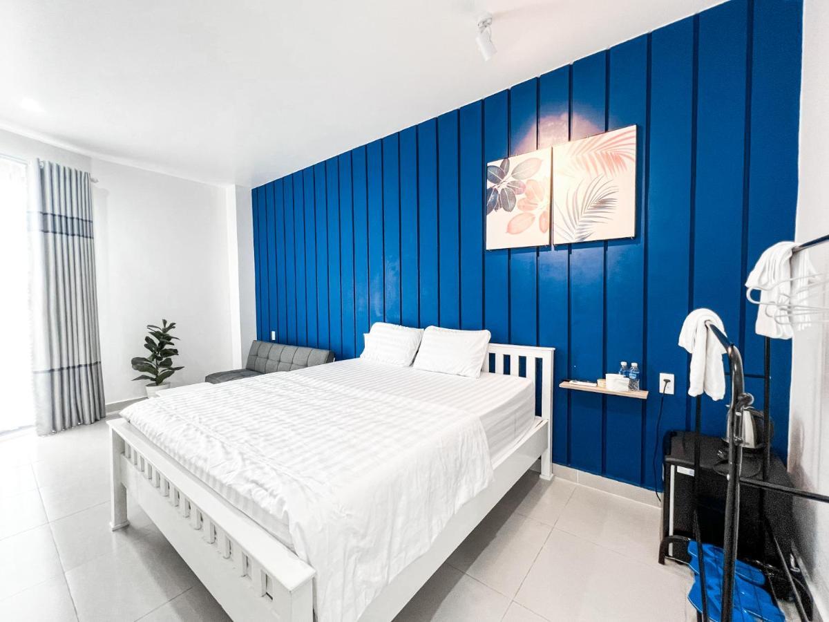 New Hotel